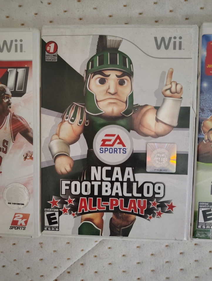 Wii Sports Game Bundle  - Image 3 of 4