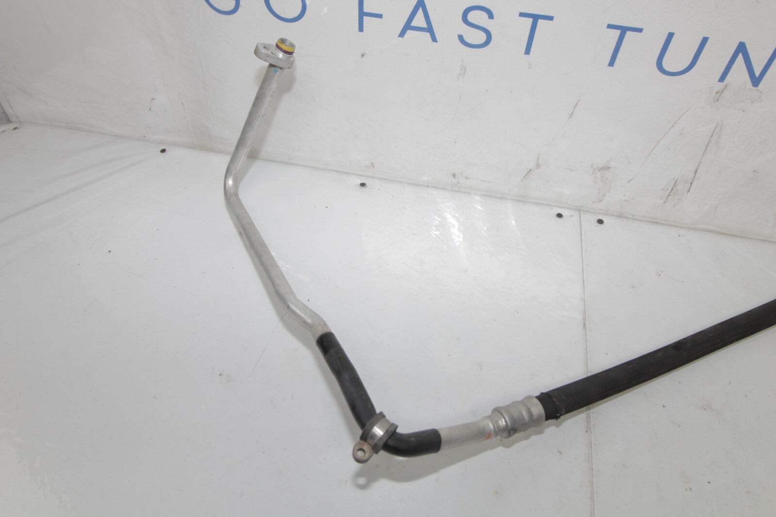 08-13 AUDI R8 4.2L V8 OEM AIR CONDITIONING REFRIGERANT SUCTION HOSE 420260708