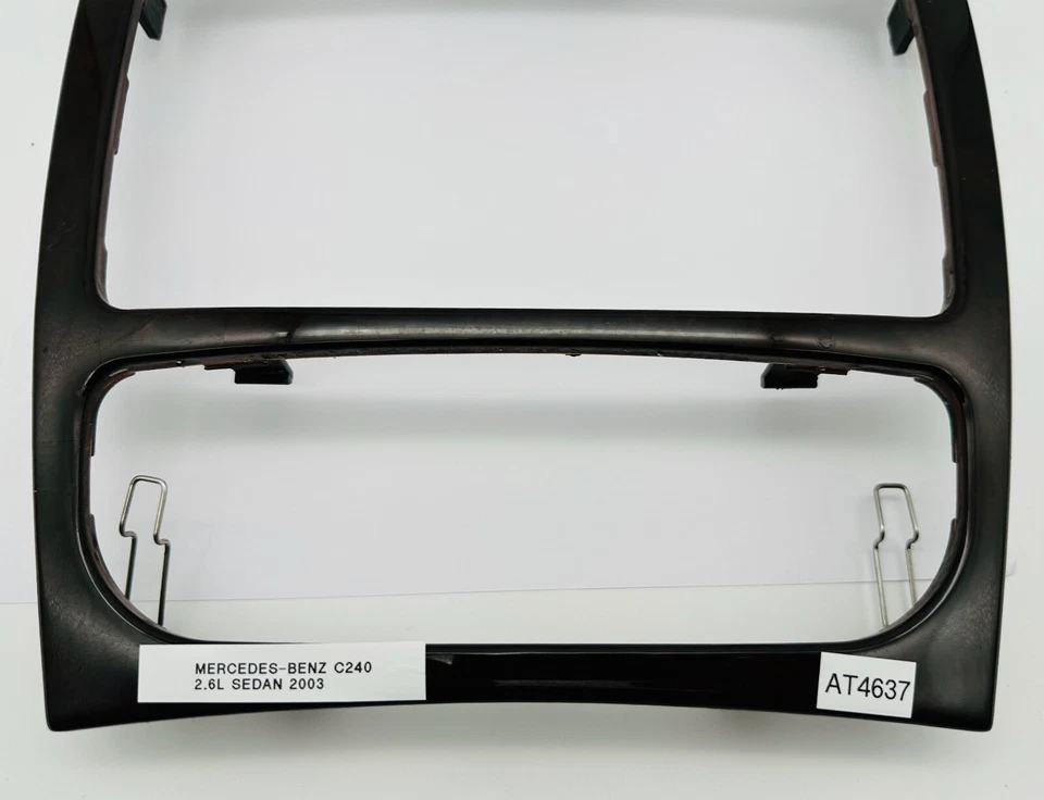 OEM 01-04 Mercedes-Benz W203 C230 C240 C320 tablero consola central radio bisel moldura Foto 2 de 4