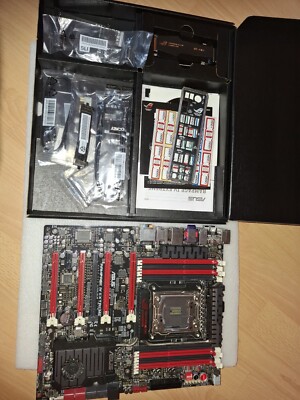 ASUS Rampage IV Extreme Intel X79 Mainboard ATX Sockel 2011 | OVP+Zubehör | TOP!