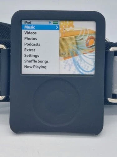 Lot Of 2 Griffin Armband Skin for Apple iPod Nano 3rd Generation. 4GB, 8GB, 16GB - Image 3 of 4