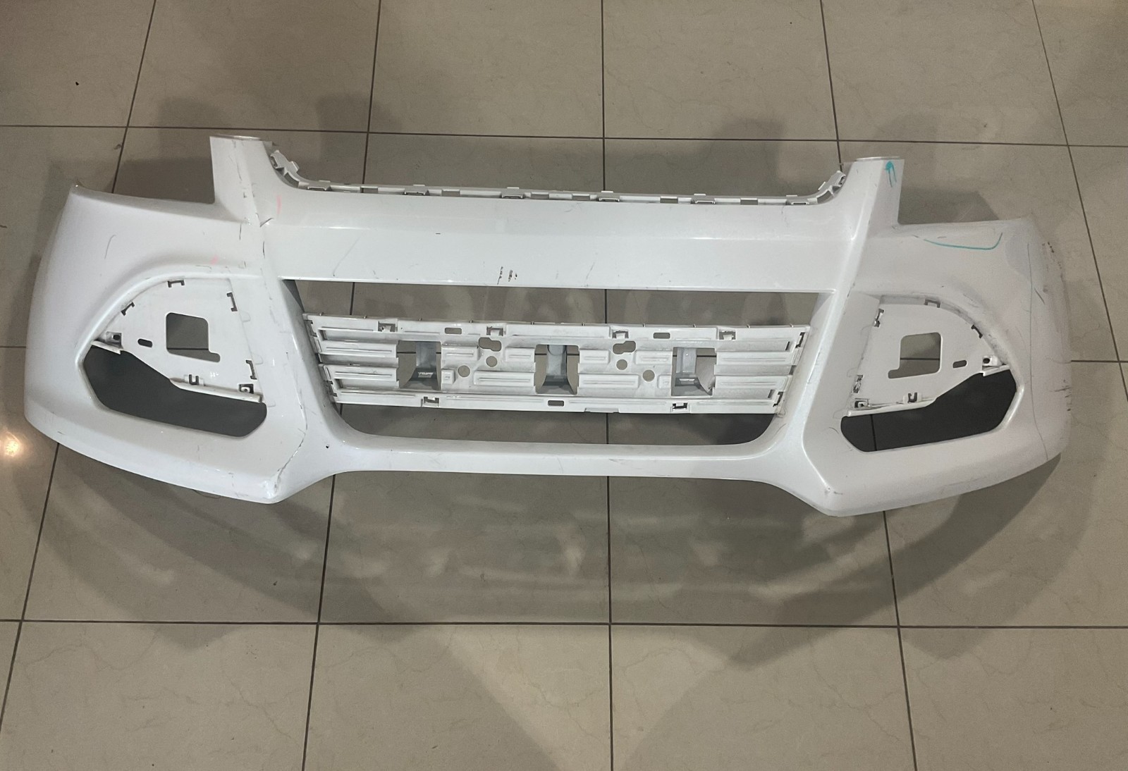 Front Bumper Cover White 2013-2016 Ford Escape cj54+17757+bgw OEM