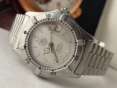 TAG Heuer 962.206 Professional 2000 37mm Silver Quartz Men's Watch