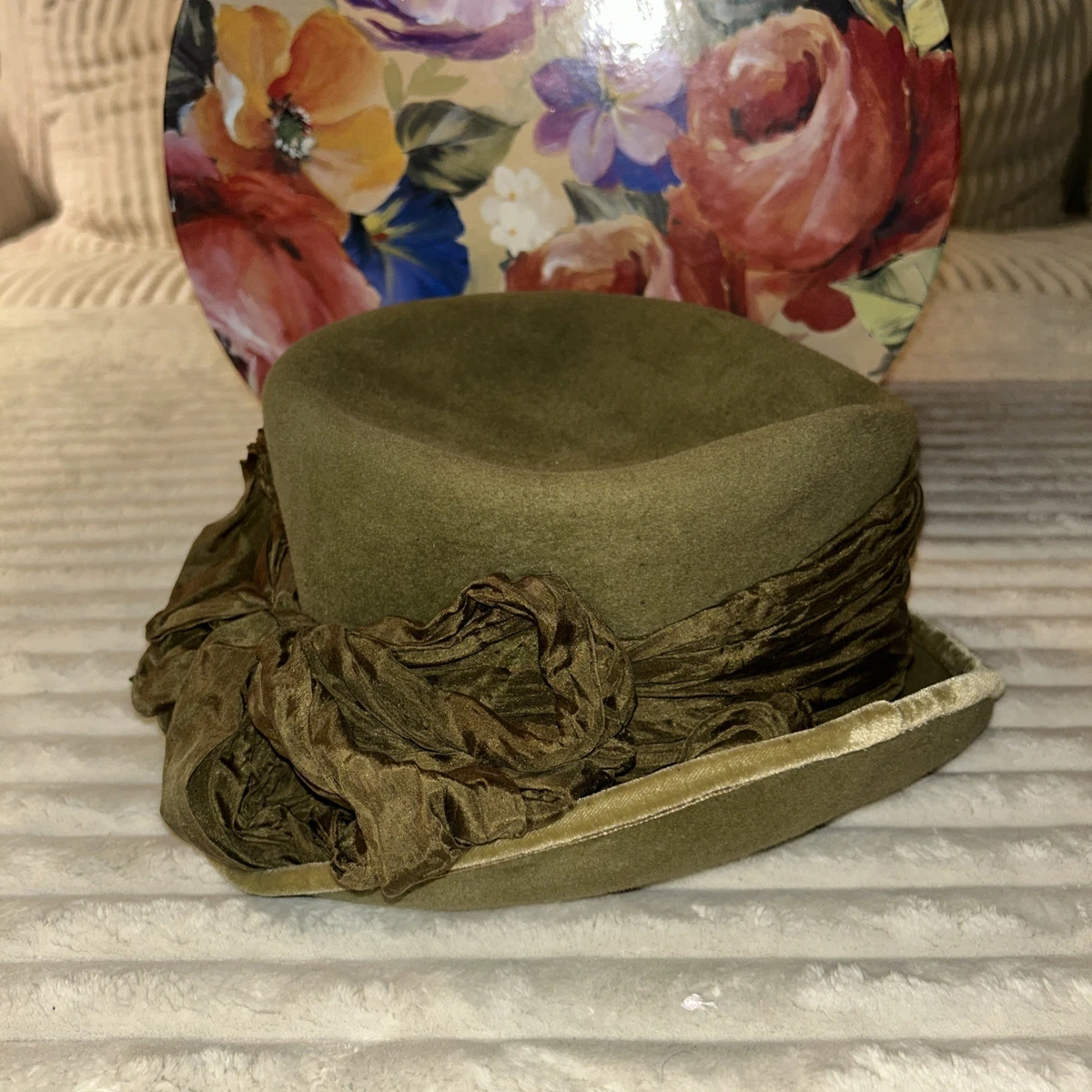 Louise Green Black Wool Felt Wide Brim Hat Appliqued w/3D Flowers. Felt Women main image 3