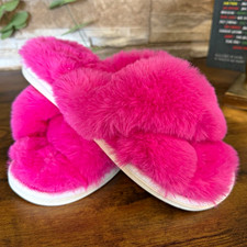 Shiraleah Women s Pink Faux Fur Cross-Strap Slide Slippers Open Toe US 6-9