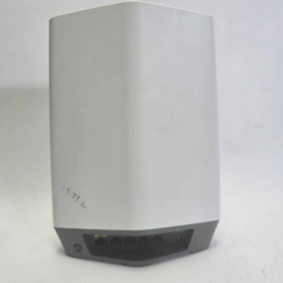 NETGEAR Orbi Pro SXR80 WiFi 6 Router AX6000 Tri-Band with Adapter - Image 3 of 4