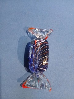 Großes Retro Murano mundgeblasenes Kunstglas süß (Süßigkeiten) in Verpackung.