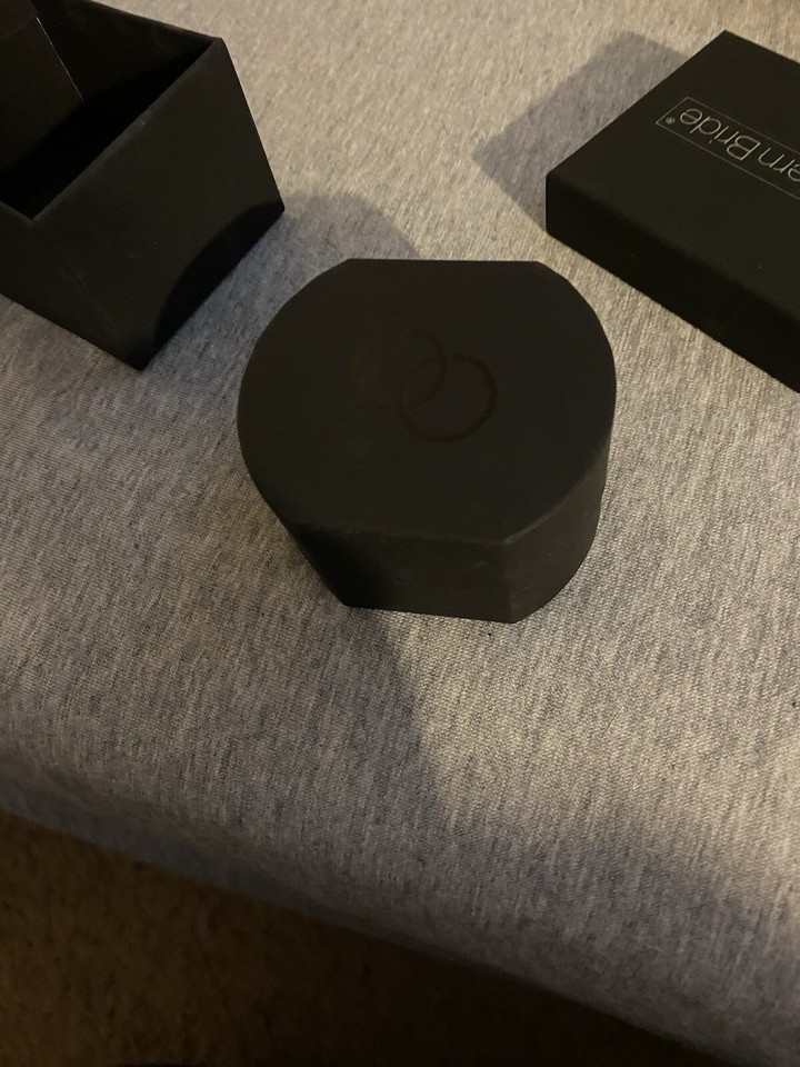 Engagement Ring 1 Carat Diamonds In Heavy 10 K White Gold Baguette