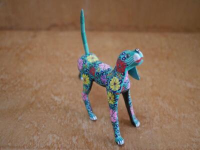 Oaxacan Wood Carving ''Dog'' by Maria Candido Jimenez   Mexican Artisan