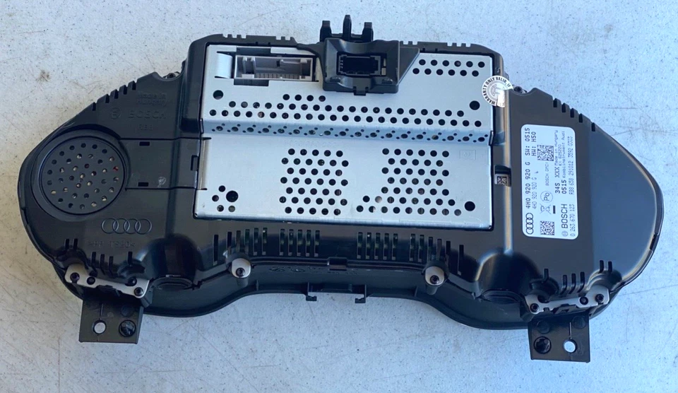 Cuadro de instrumentos velocímetro AUDI A8 QUATTRO 2012-2014 OEM #4H0920920G Foto 3 de 4