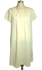 Vintage KATZ Night Gown Shift Size Medium Yellow Scalloped Embroidered 60's
