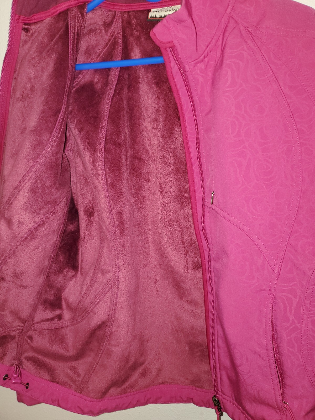 Double Diamond Full Zip Softshell Jacket Women's … - image 7