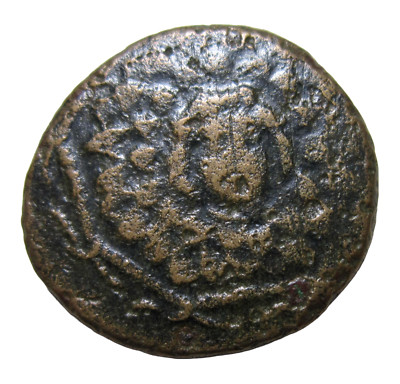 PONTOS, AMISOS. AE 22, UNDER MITHRADATES VI, 85-65 BC. AEGIS-GORGON/NIKE.