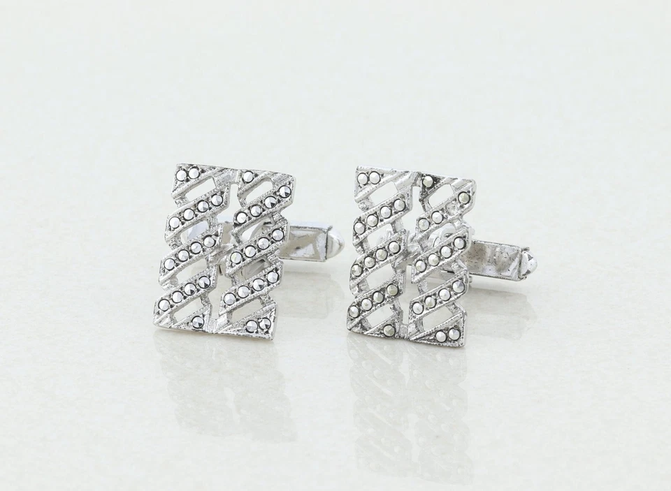 Gemelos vintage de plata esterlina con espalda de bala de marcasita para hombre Foto 3 de 4