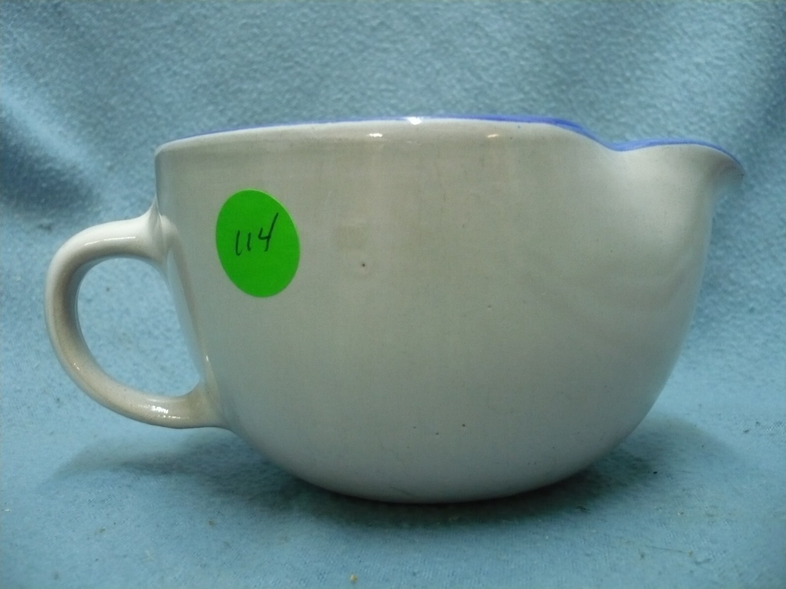 M.A HADLEY SIGNED VINTAGE COUNTRY SCENE PIG GRAVY BOAT POURER THE END