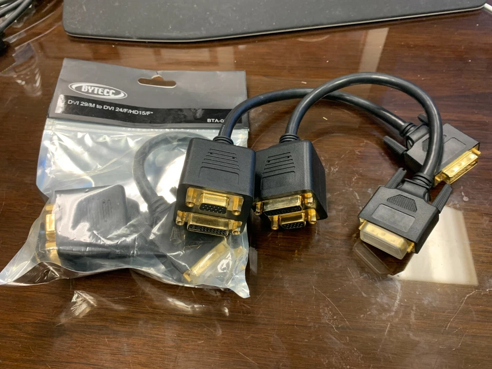 Bytecc BTA-035 DVI-I Female and VGA Female to DVI-I Male Adaptor - Image 2 of 4