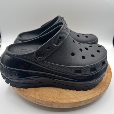 Crocs Classic Mega Crush Clog Black 207988 Men 6 Women 8