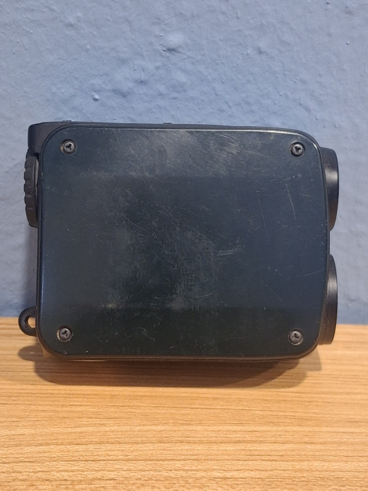 Nikon ProStaff Laser Rangefinder 440 water resistant 8x20 6.3 degrees 