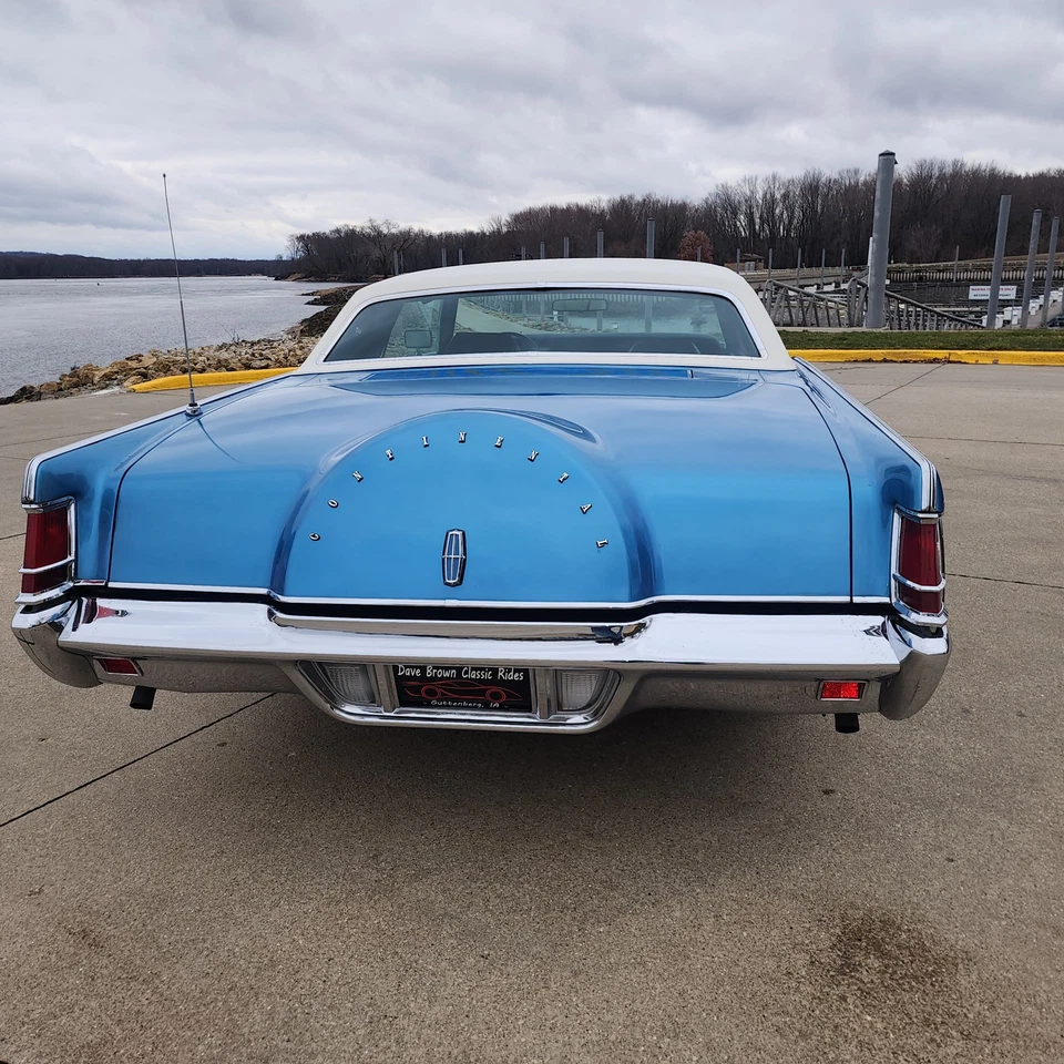 1971 Lincoln Continental  - Image 3 of 4