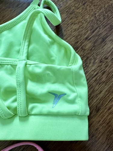 Old Navy Active Girls Sports Bra LOT Size 14 XL - Picture 3 of 5