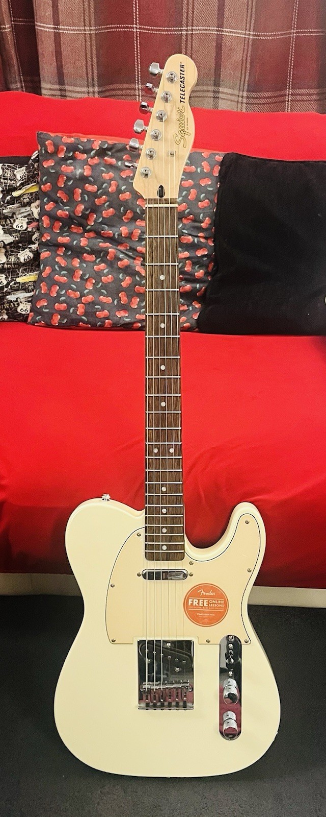 Squier Affinity Telecaster (2023 Upgraded Model) – Olympic White (Immaculate)