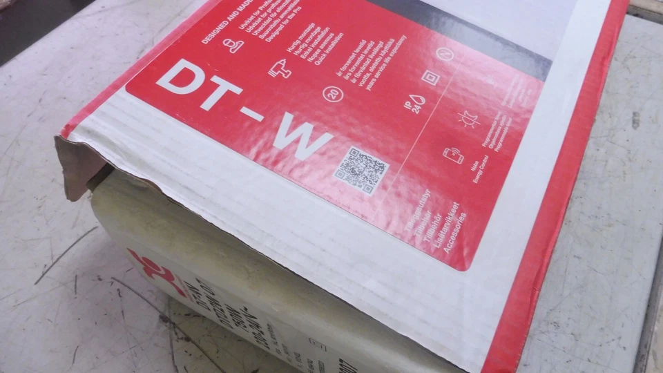 Calentador eléctrico Dimplex DT-W DTD2W 073K-102DX 750W - Imagen 2 de 4