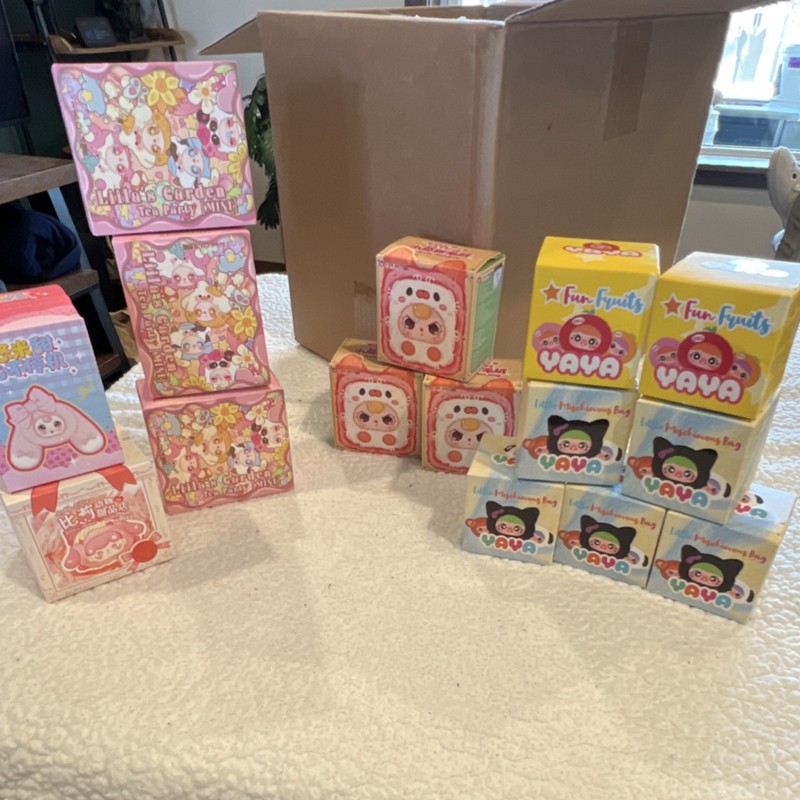 Bulk Lot Sealed 15 -YAYA, Lila’s , bb3, yuumi, baby Billie 