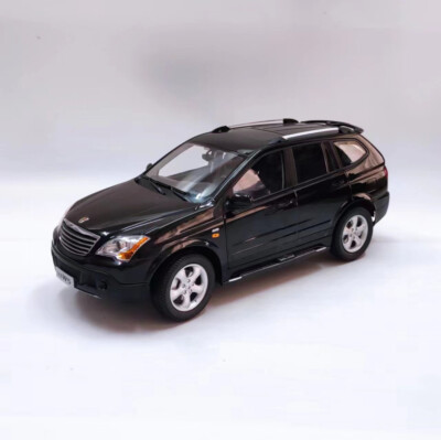 1/16 Roewe W5/SsangYong Kyron SUV 2011 Dealer Model No 1/18