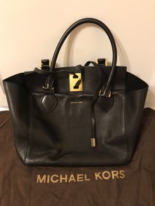 michael kors miranda
