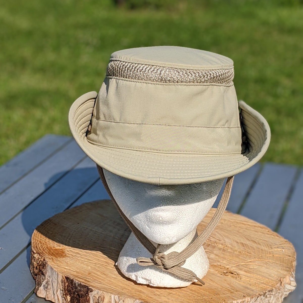 Tilley Endurables Hat Airflo Classic LTM3 Size 7 Snap Up Brim