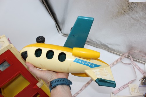Vintage 1973 Playskool Rescue Center Gas Station Airplane People Furniture Toys - Picture 20 of 21