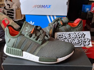 adidas nmd r1 olive orange