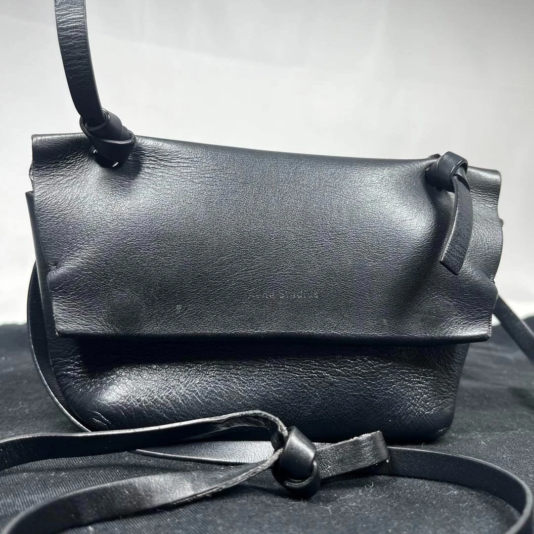 ACNE STUDIOS Mini borsa a tracolla in pelle nera autentica