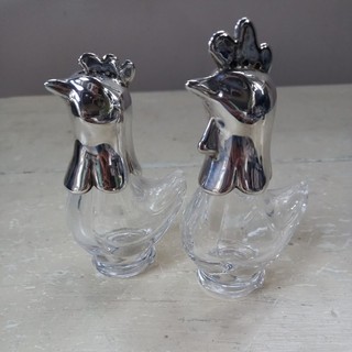 Vintage Silver Plated Chicken & Rooster Salt& Pepper Shakers see description