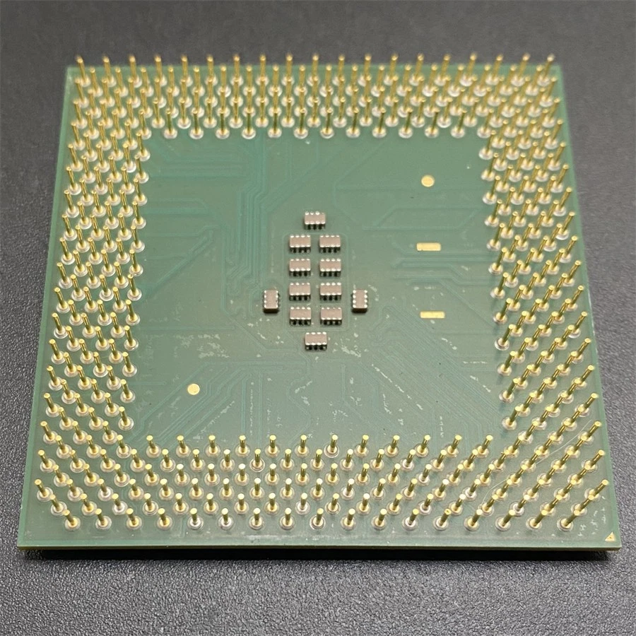 Intel Tualatin Celeron 1300MHz CPU SL5VR RK80530RY013256 256KB 100MHz 1.3GHz - Image 2 of 3