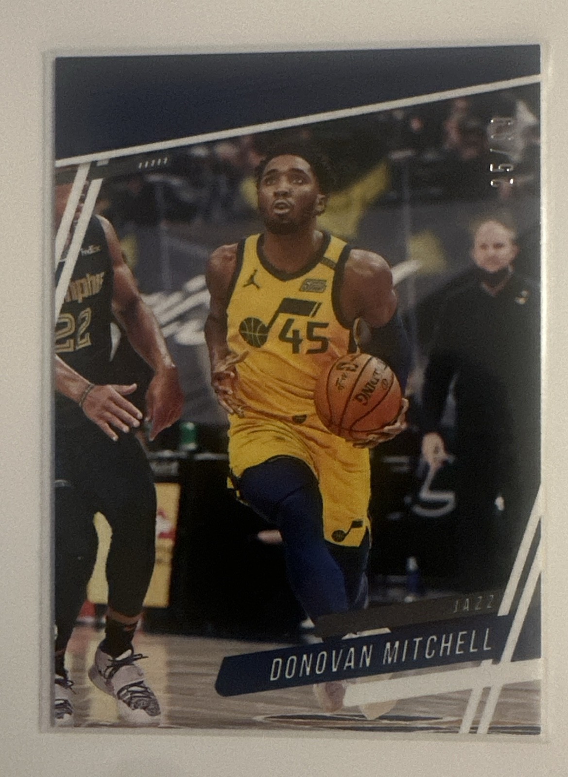 2020-21 Panini Chronicles - Prestige Donovan Mitchell #69 Blue /99