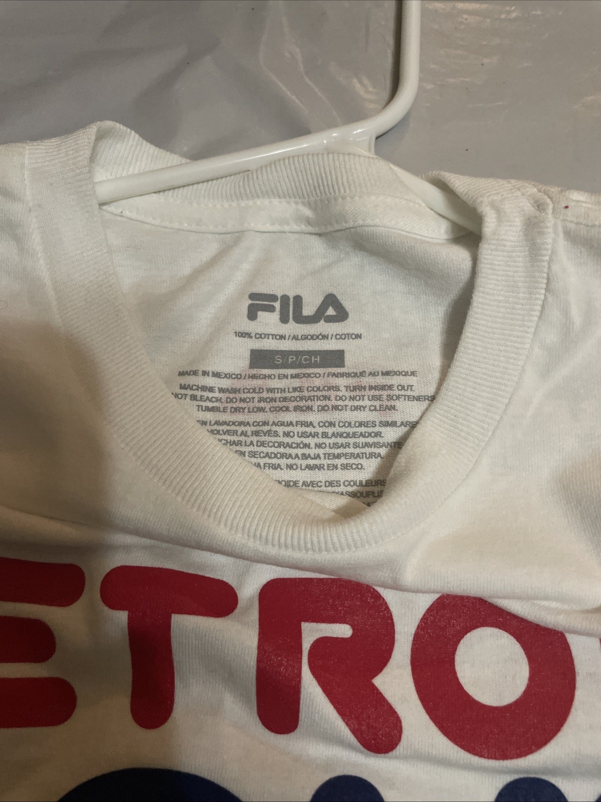 T shirt uomo Fila Detroit love bianca manica corta NBA pistoni multicolore