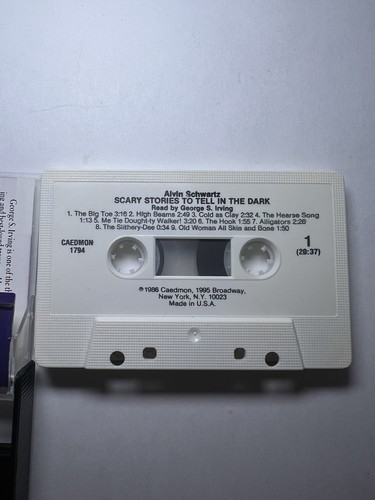 VTG 1986 Scary Stories Tell in the Dark Alvin Schwartz Audio Cassete Tape In Box - Picture 6 of 9