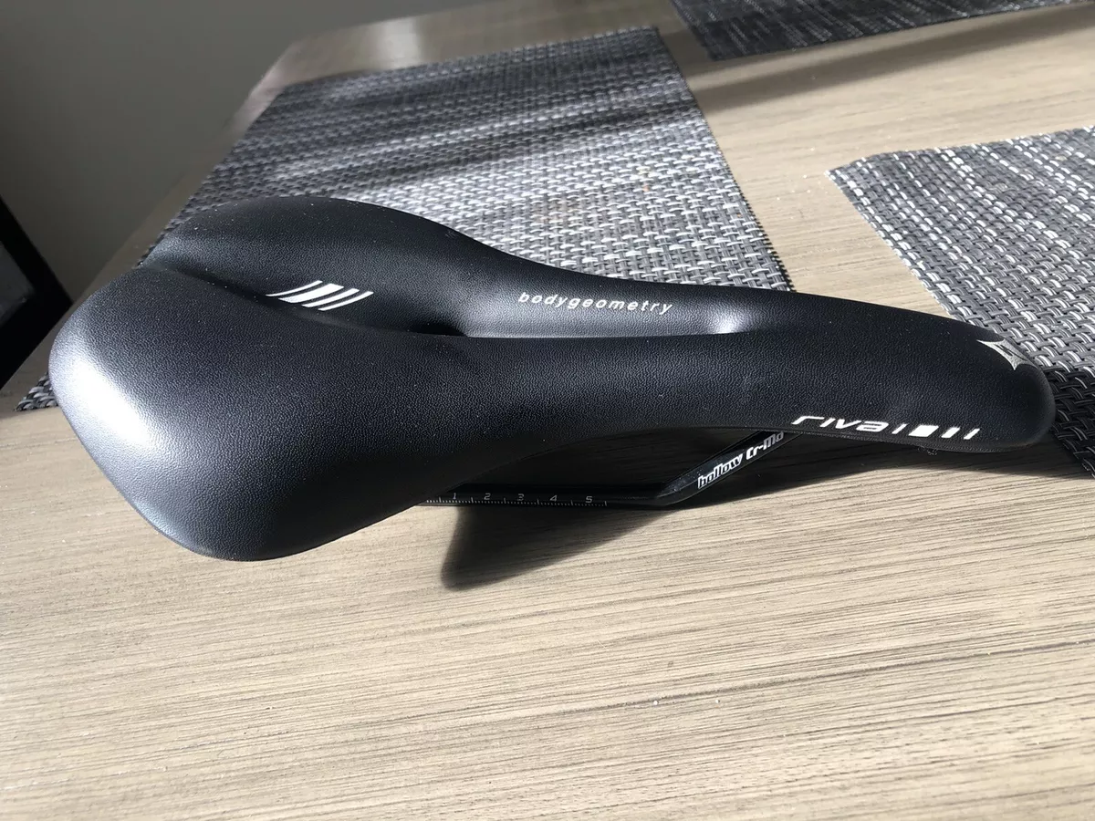 specialised riva saddle