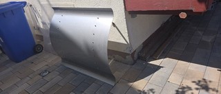 Schonsteinabdeckung ca. 80 cm mit Bohrungen