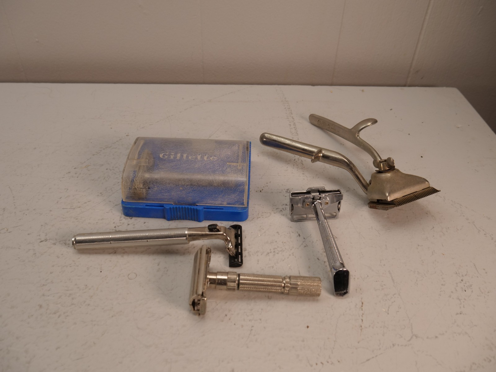 Vintage Lot of 5 Adjustable Safety Razors, Ect..USA Made Gillette