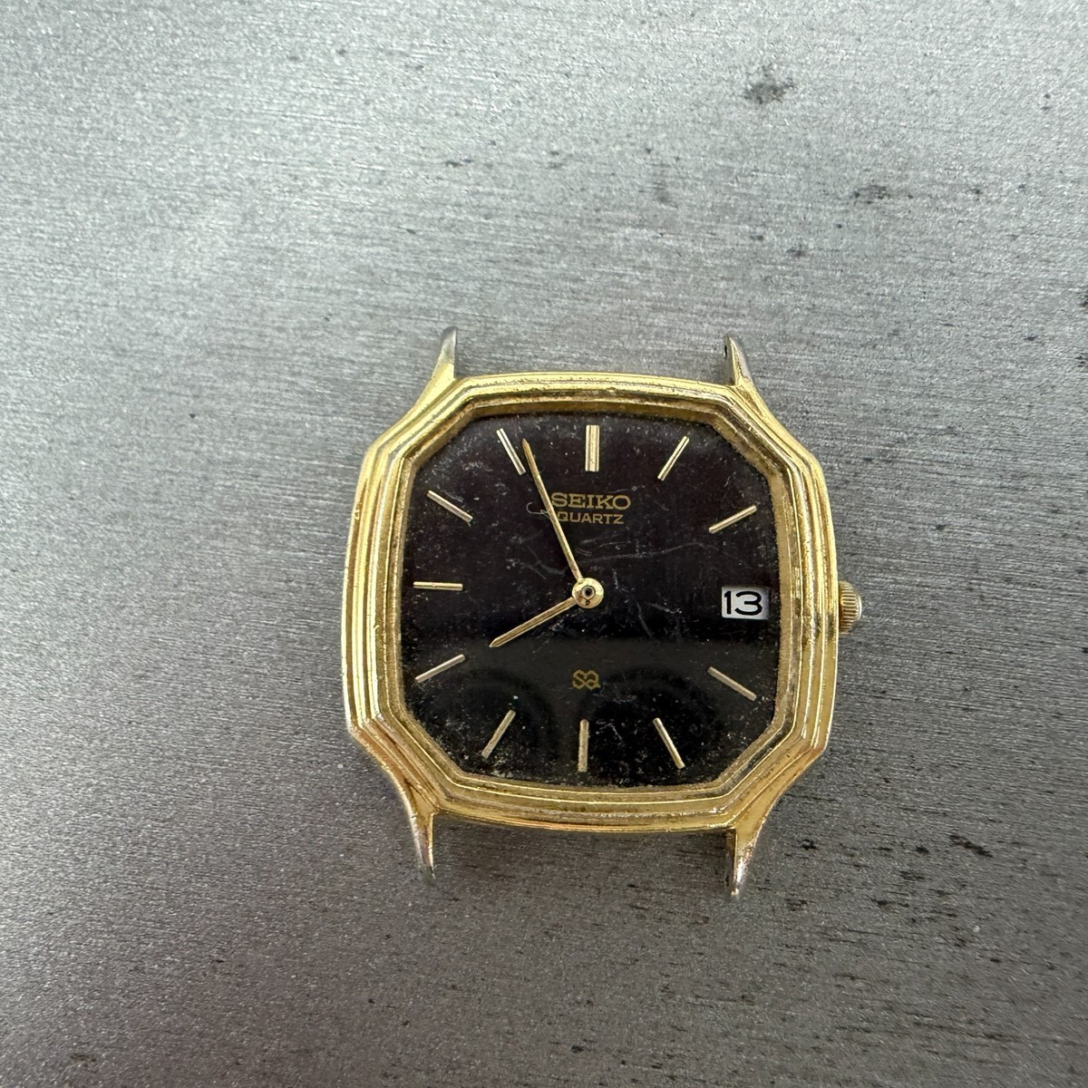 Seiko SQ Watch Men 31mm Black Dial Gold Tone Octagon Date 8222