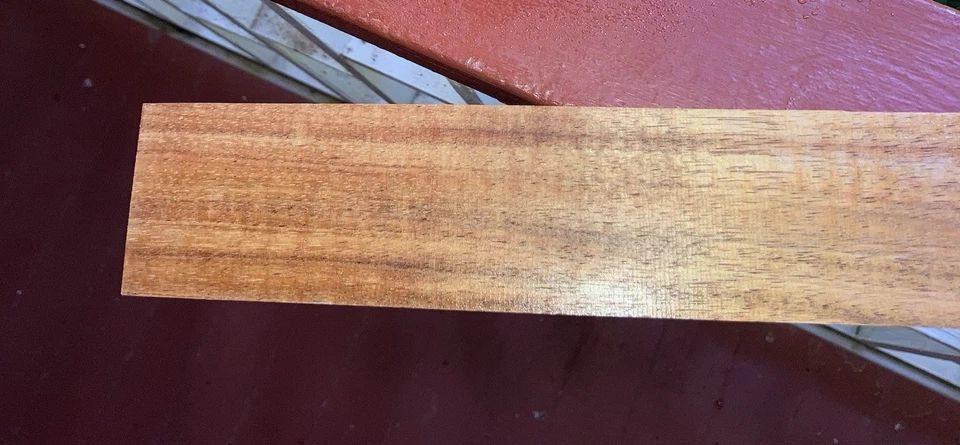 Madera de koa hawaiano hendida de una pieza selecta ~ 23 1/2" x 2 1/3" x 1 3/4" (#638) Foto 2 de 4