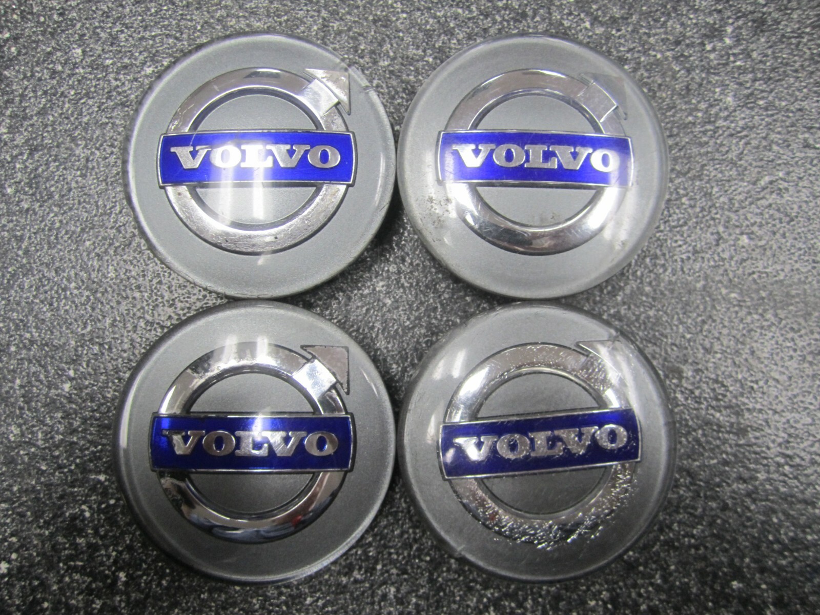 Volvo Grau/ Blau/ Chrom OEM Zentrum Kappen 2.50 