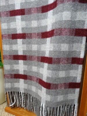 Wolldecke Plaid 140x200cm Wohndecke   100%Wolle  Schurwolle  Rot/Grau