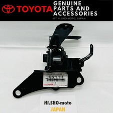 Toyota Genuine OEM 12372-37031 Insulator Engine Mounting