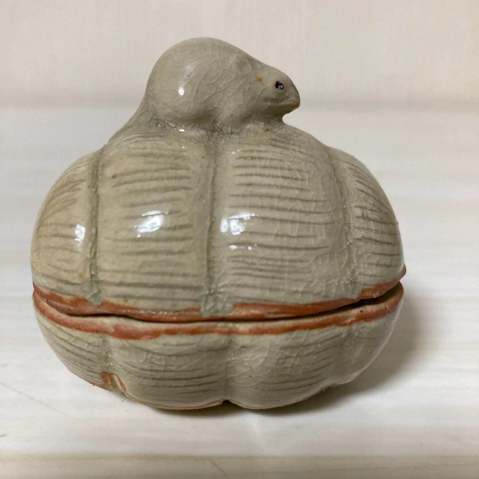 Artículos japoneses Hagi: Ratón en una paca soporte de incienso 1,6 x 2,2 x H2,0 pulgadas con caja de madera FS Foto 4 de 4