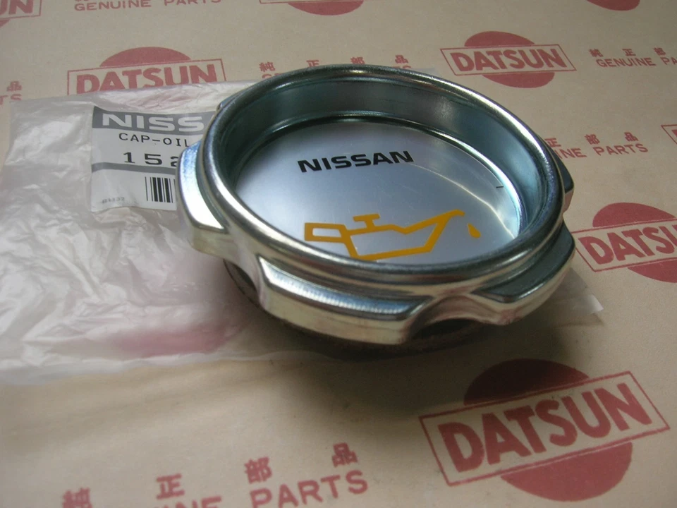 Tapa de llenado de aceite DATSUN 1200 Ute últimos modelos (se adapta a Nissan B10 B110 B120 B210 B310) Foto 3 de 4