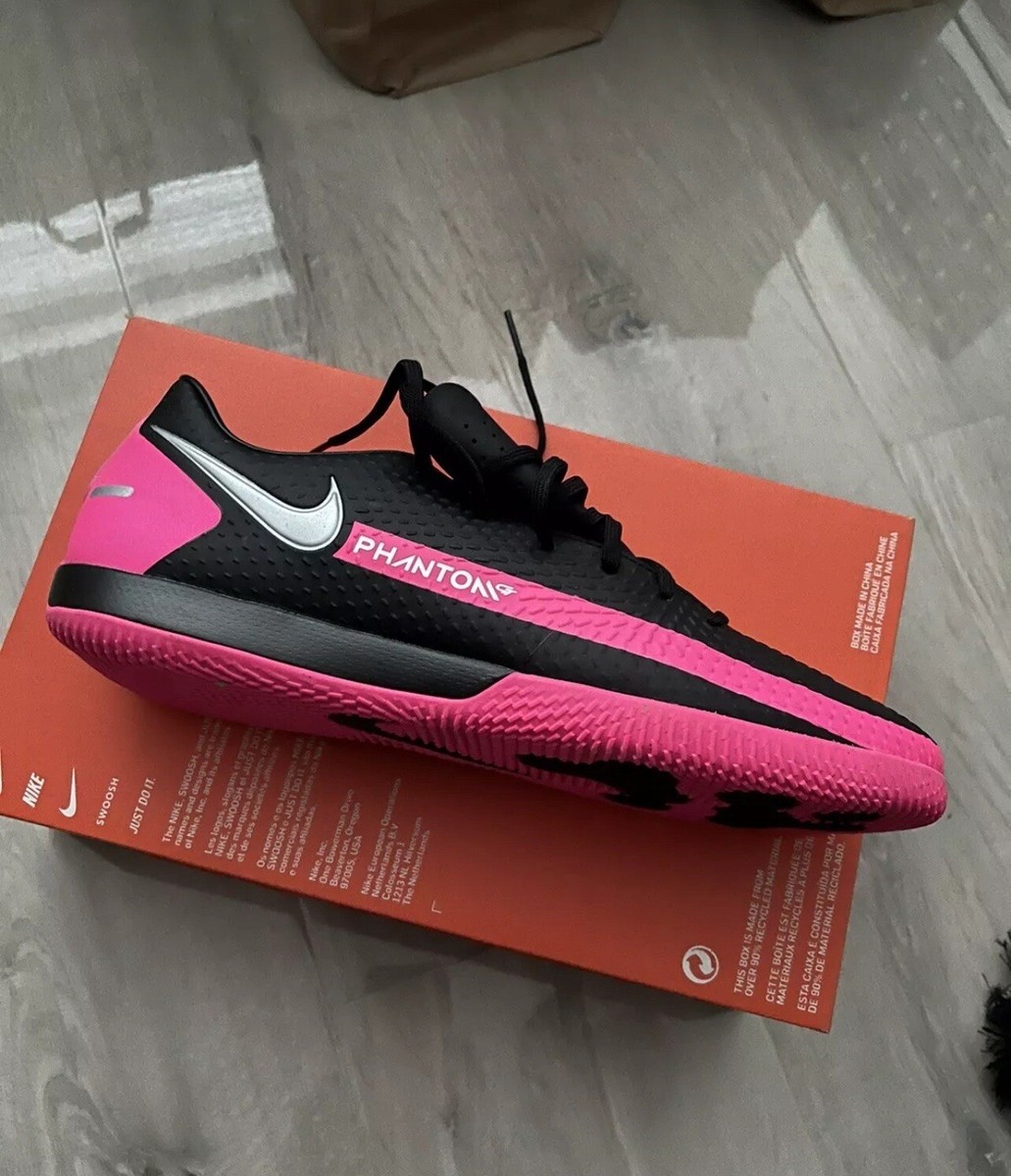 NIKE PHANTOM GT IC MENS FOOTBALL TRAINERS SIZE Uk 10.5 44.5Pink