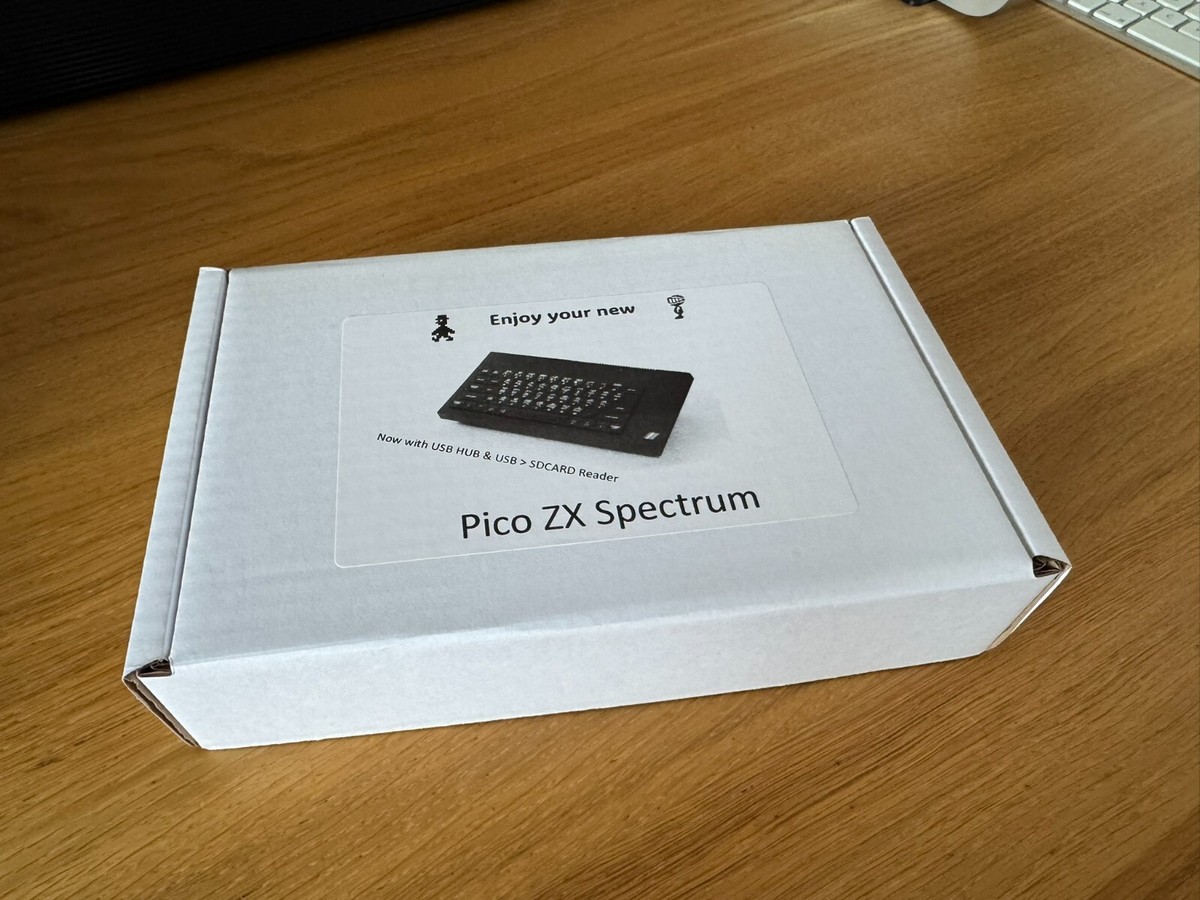 pico★7+8 PICOZX - Handheld ZX Spectrum 128k + other 8bits from